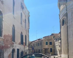 Venice water alley