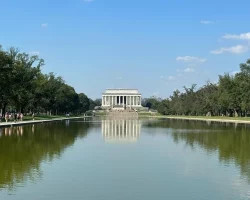 monument over the water